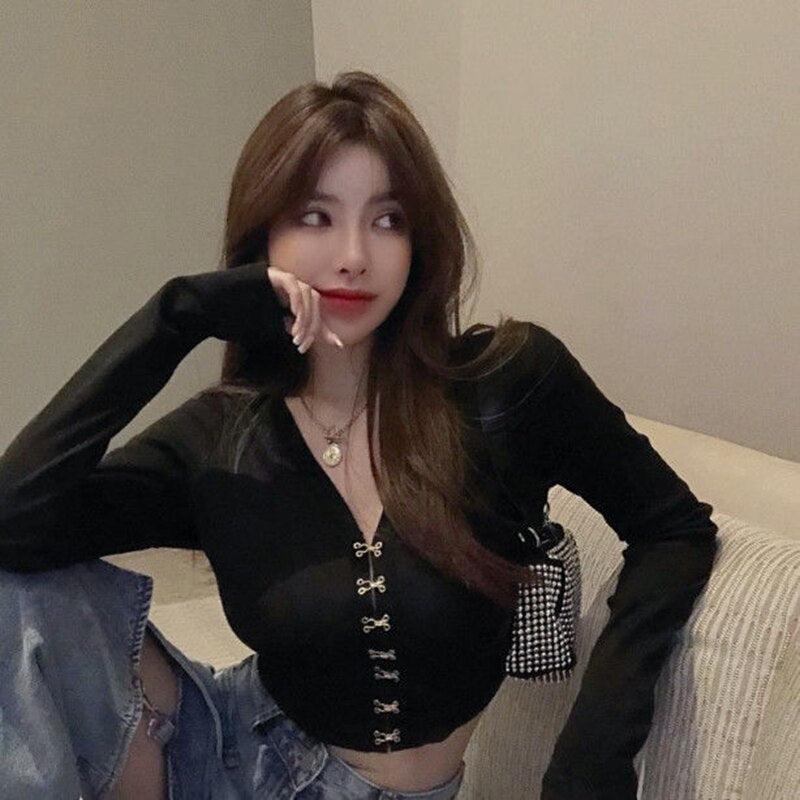 Autumn new блузка женская футболка Hong Kong taste  V-neck knitted bottoming shirt short top long sleeve women топ blouse